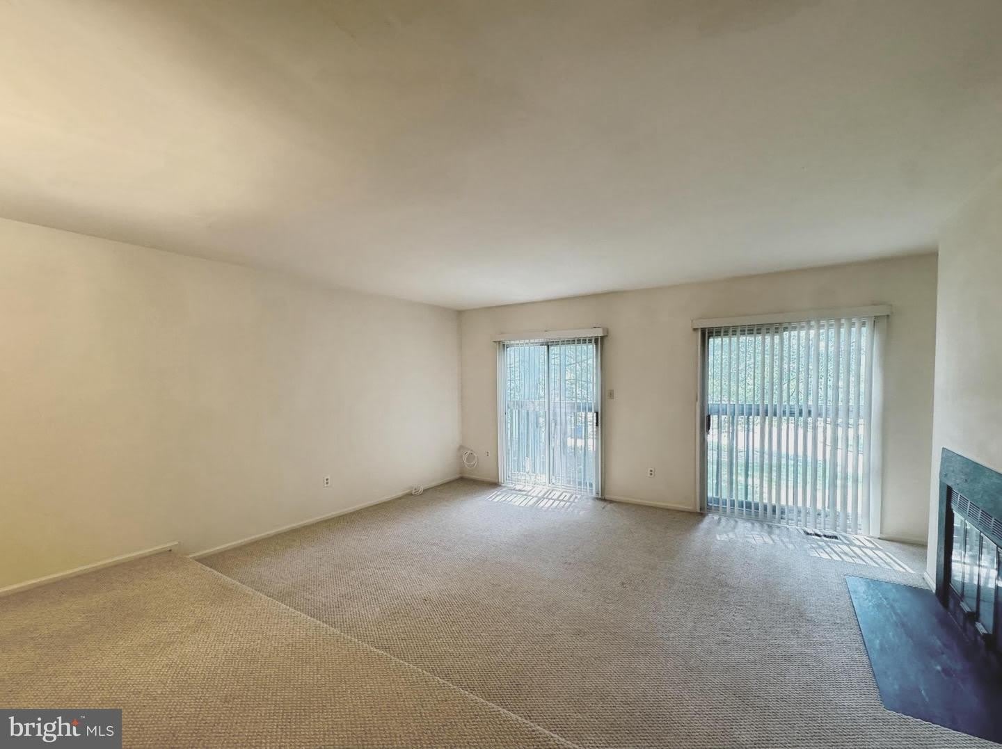 4711 LEYDEN WAY – photo 5