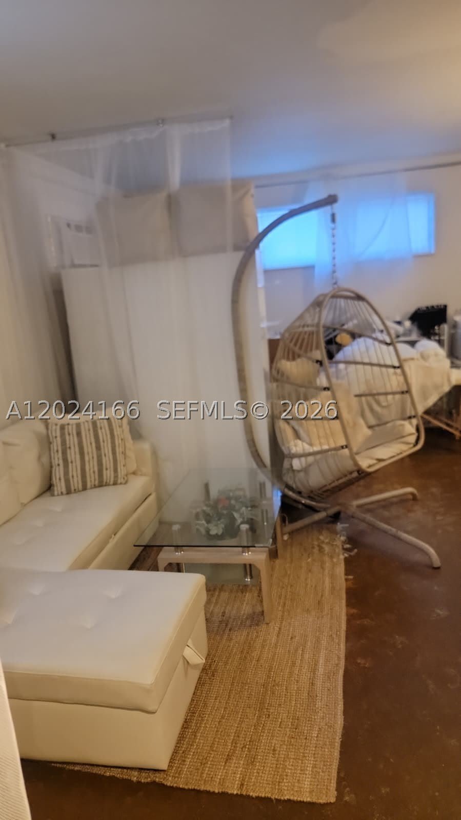 1751 Washington Ave – photo 4
