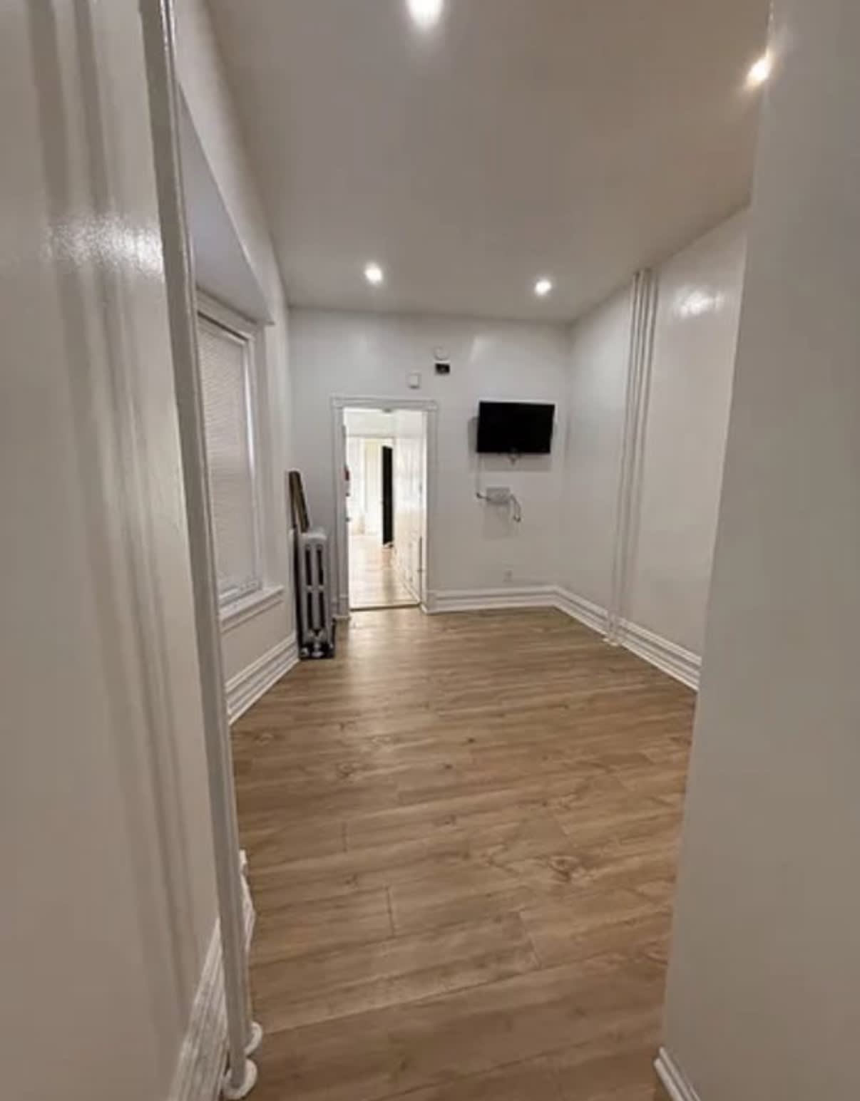 1017 Washington Street – photo 3