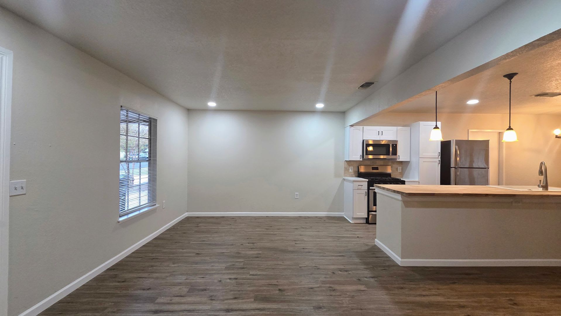 Newly Renovated Ne San Antonio 3 Bedroom Home In Established Neighborhood You Do Not Want To Miss This One – photo 4