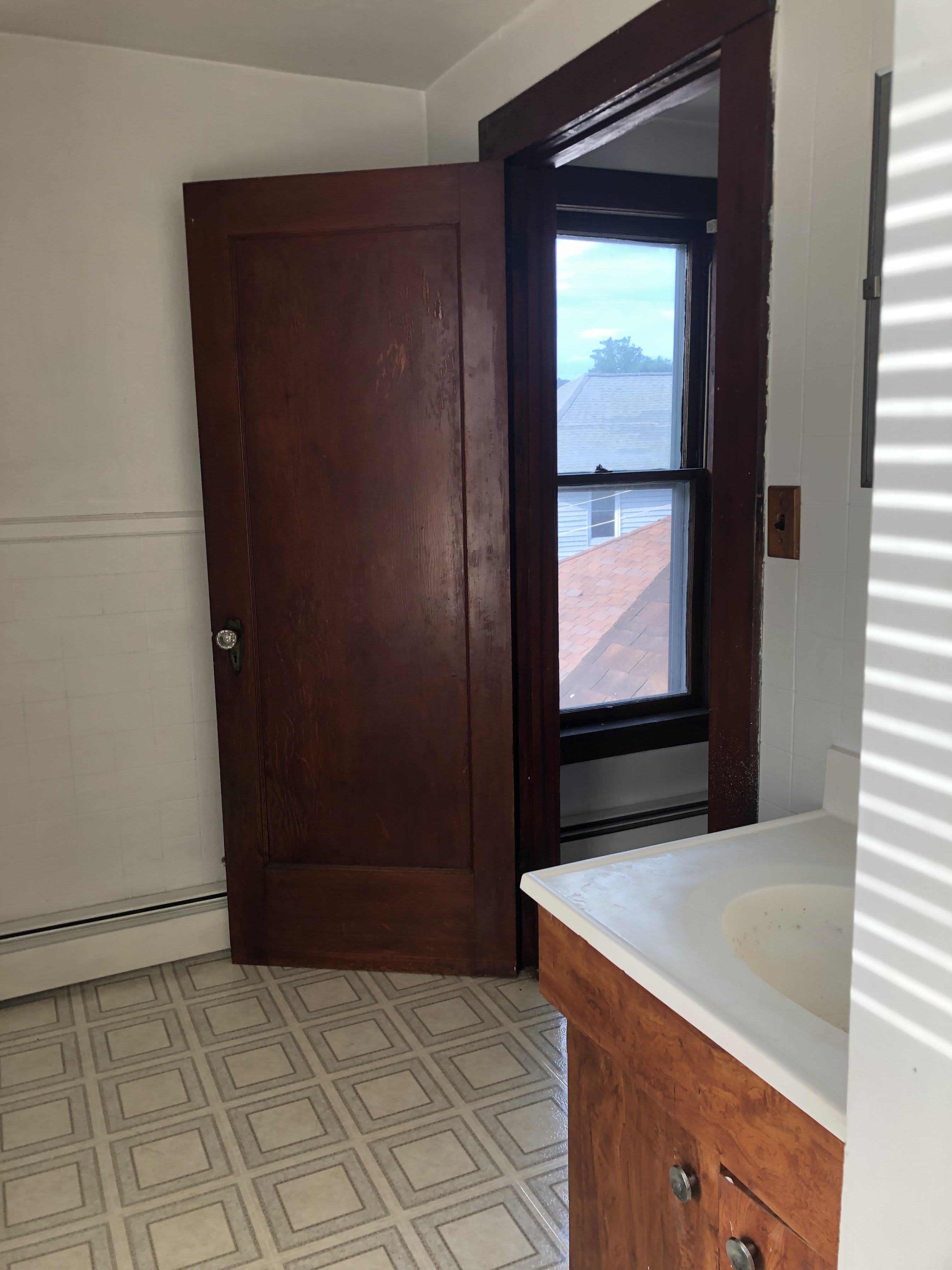 327 Floral Avenue – photo 3