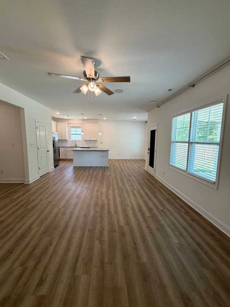 908 Stevens~Raeford ~ PRICE DROP~ – photo 4