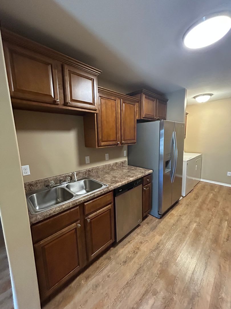 807 S 3rd St – photo 5
