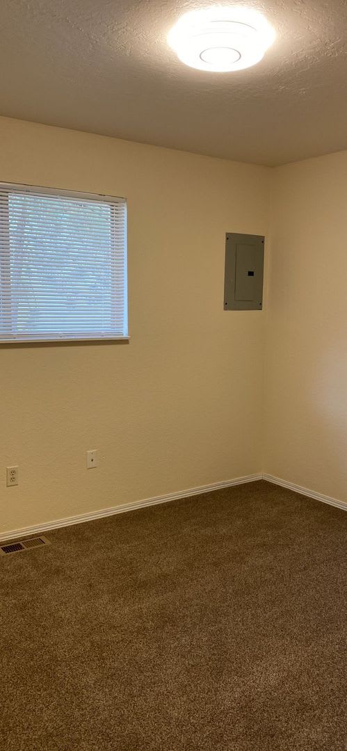 3RD AVENUE DUPLEX (APP#18) – photo 5