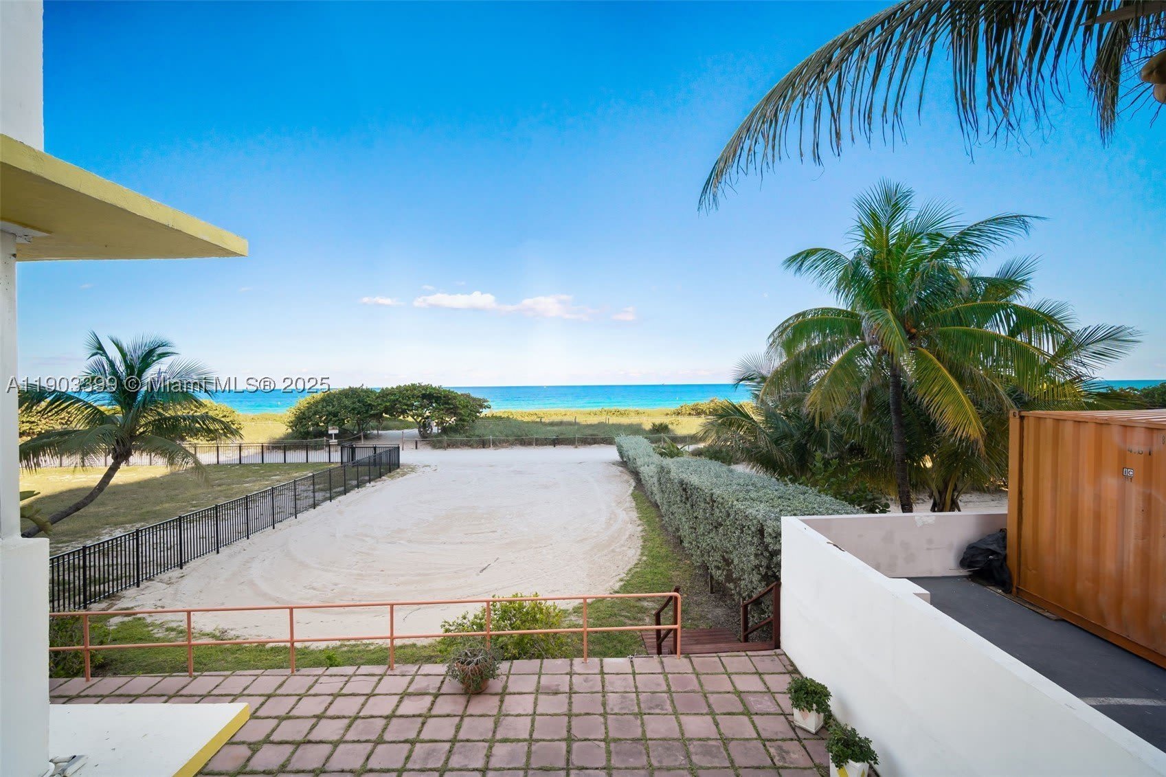 9241 Collins Ave – photo 3