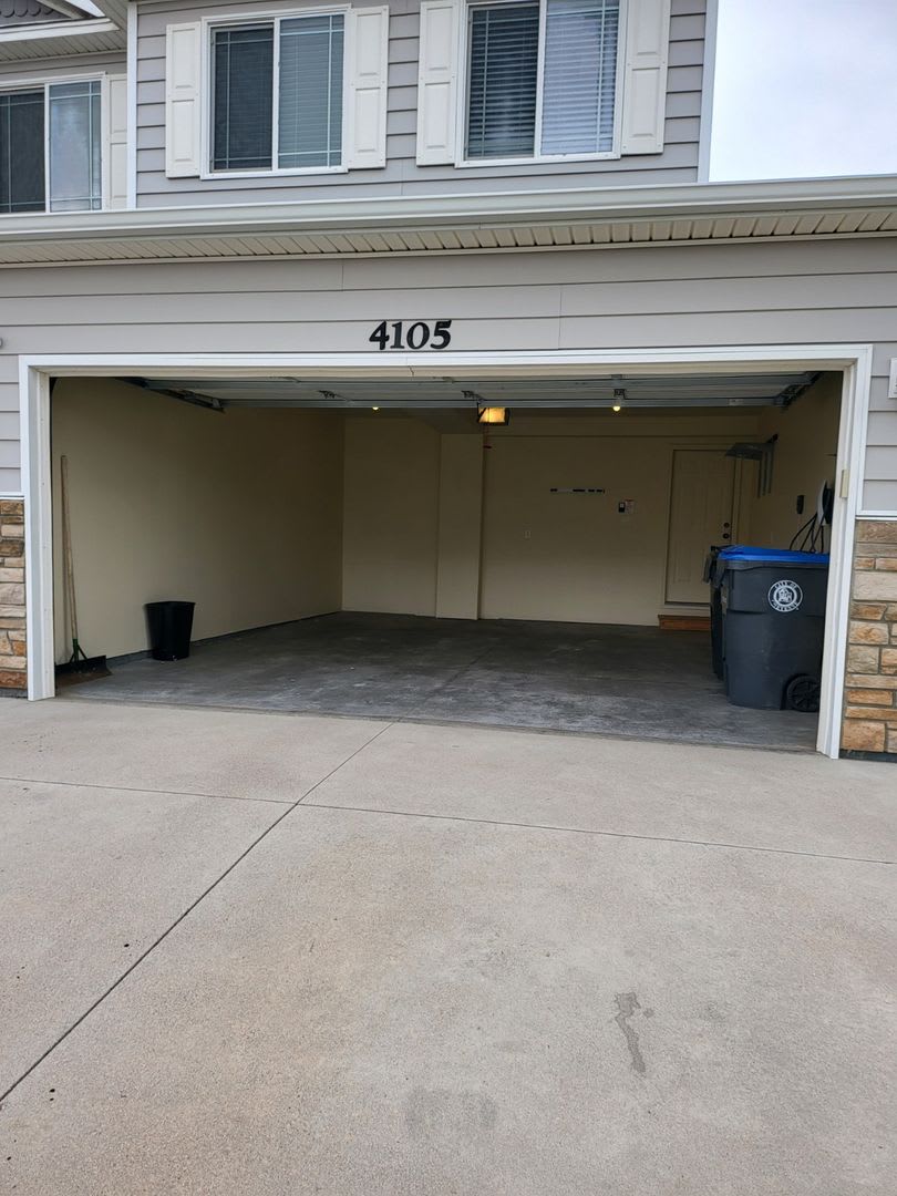 3 Bedroom 2.5 Bath Townhome in Saddle Ridge!!! – photo 3