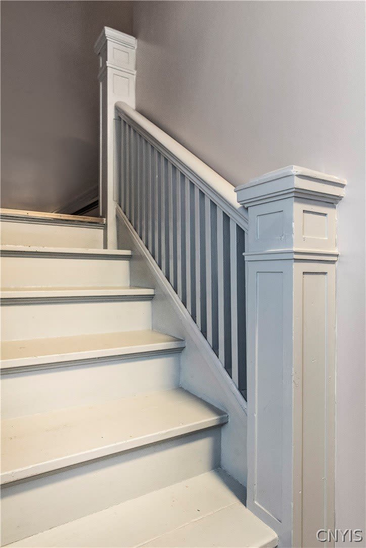 221 Elizabeth Street – photo 5