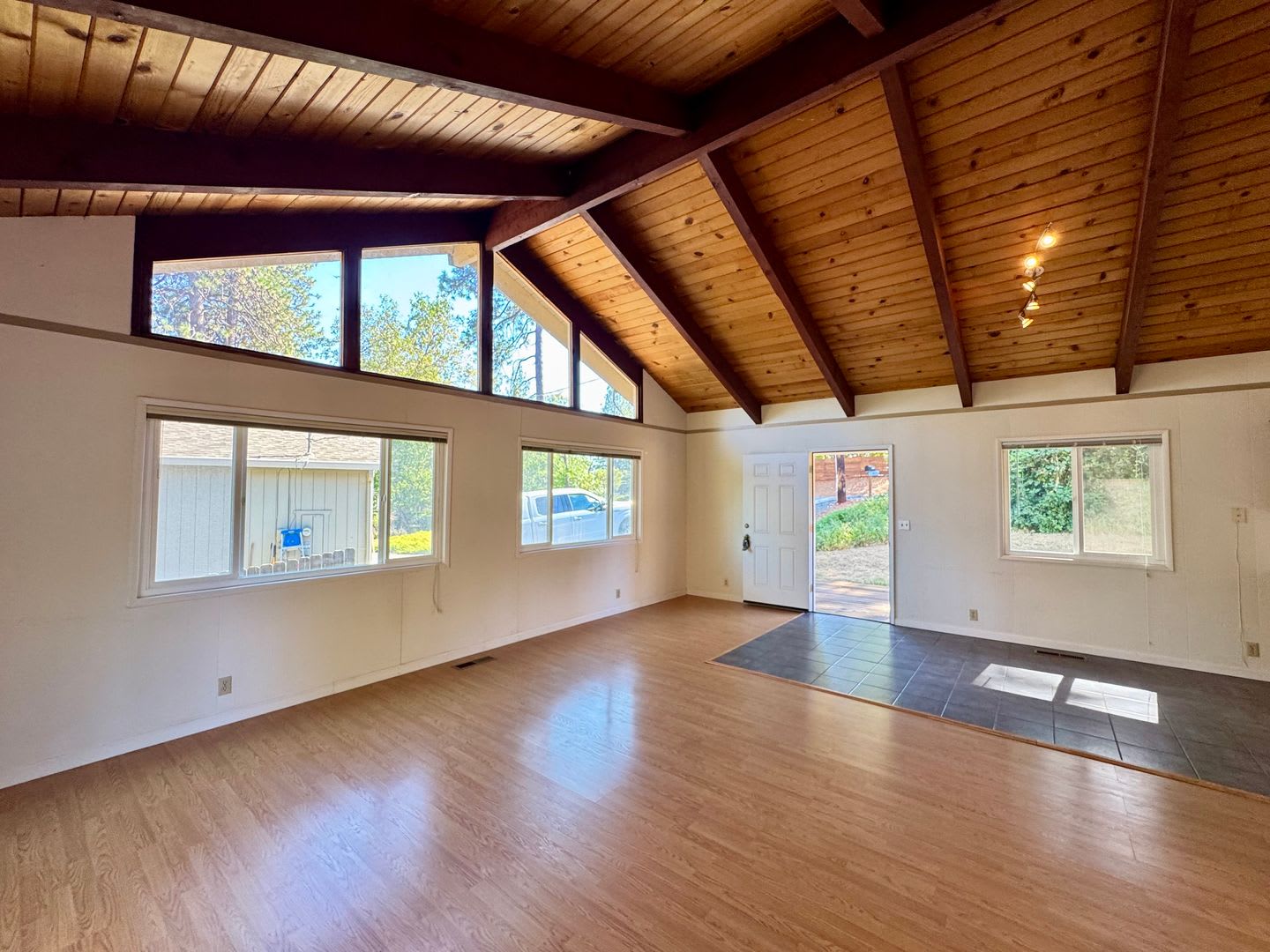Alta Sierra Home – photo 4