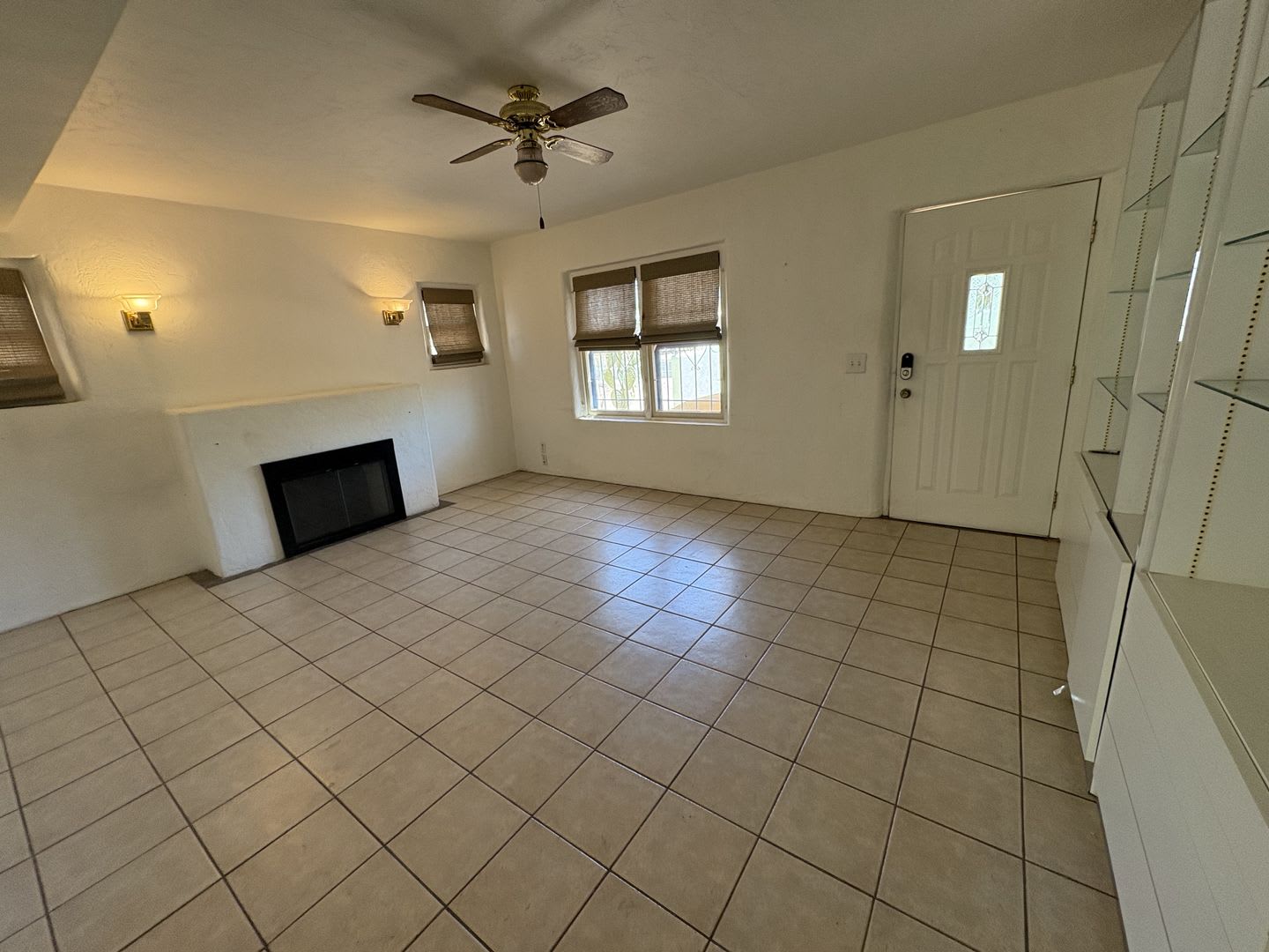 Central Tucson charming historic adobe home – photo 5