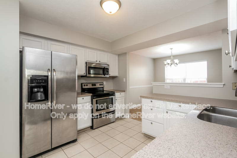6726 Ossington Dr – photo 3