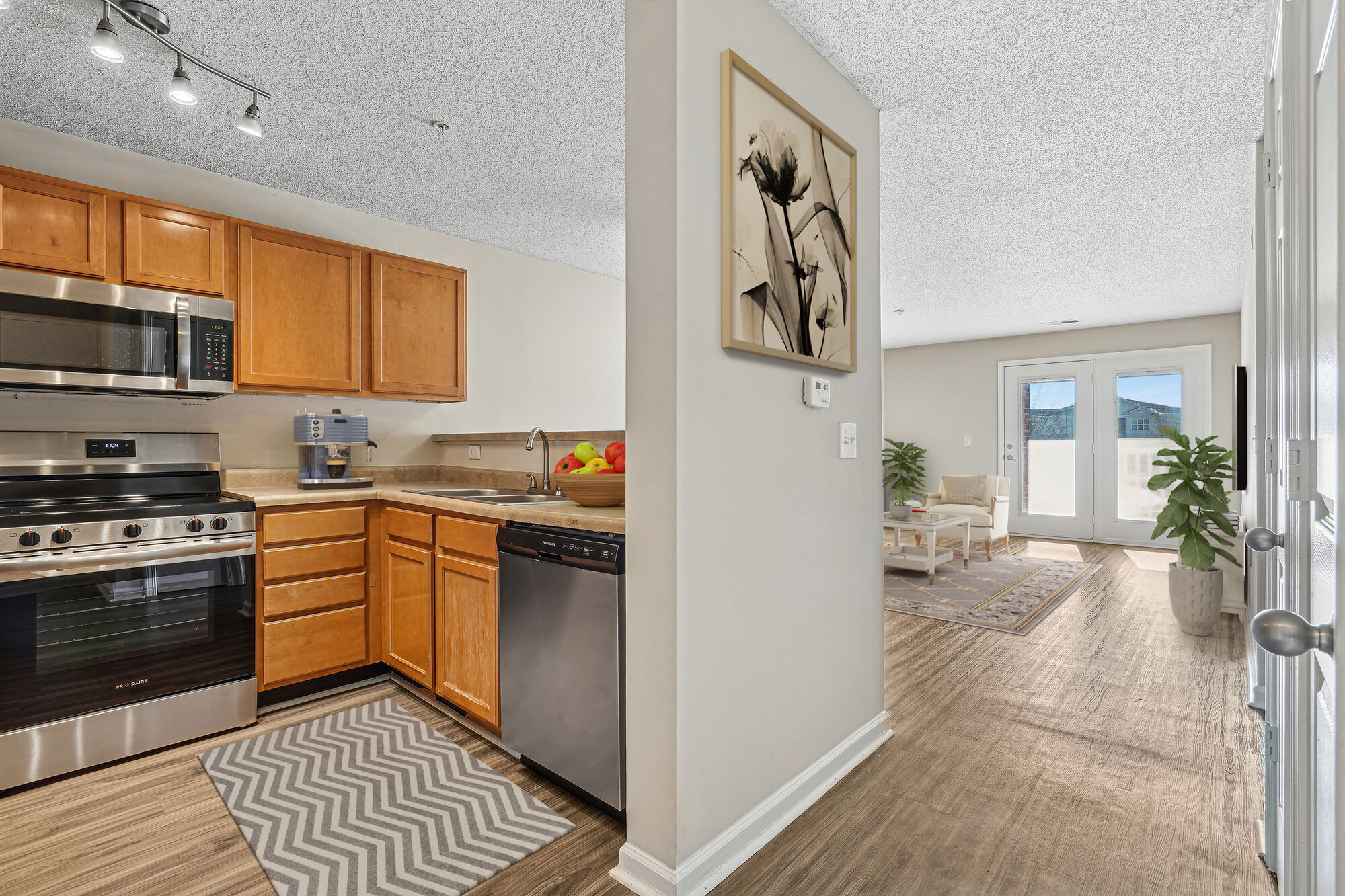 Westmont Commons – photo 2