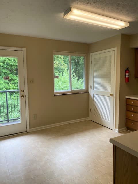 498 East Red Bud Road – photo 4