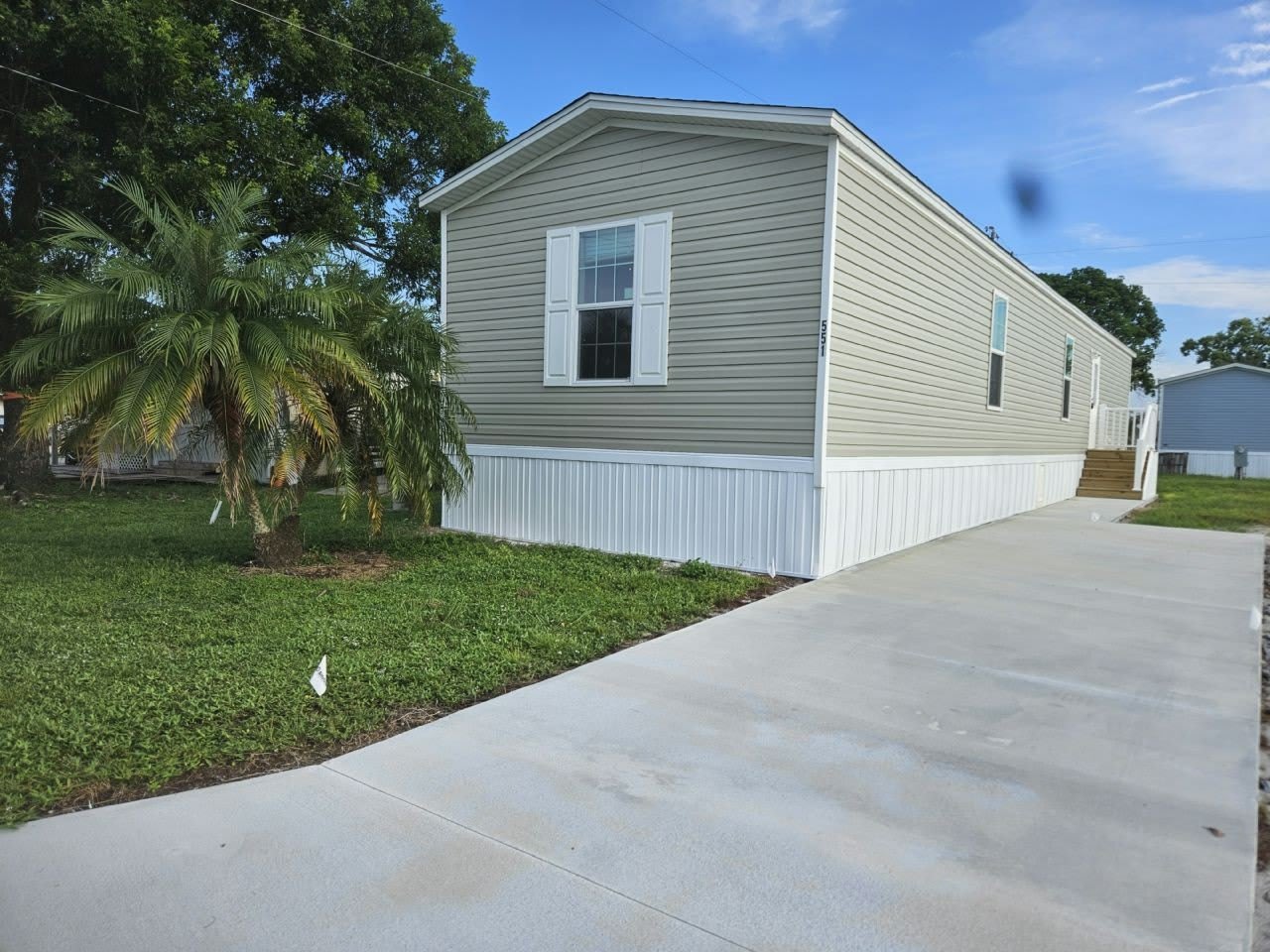 551 James Court – photo 1