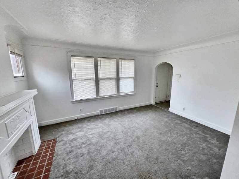 9227 Grayton Street – photo 3