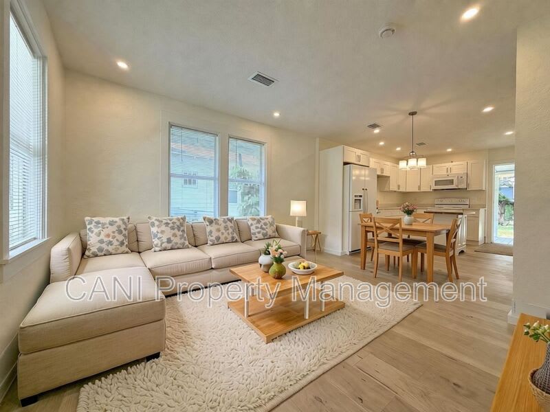 140 Kingston Ave – photo 4