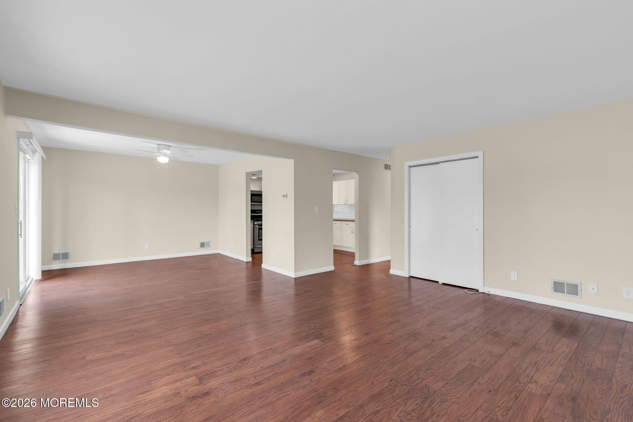404 9Th Avenue – photo 5