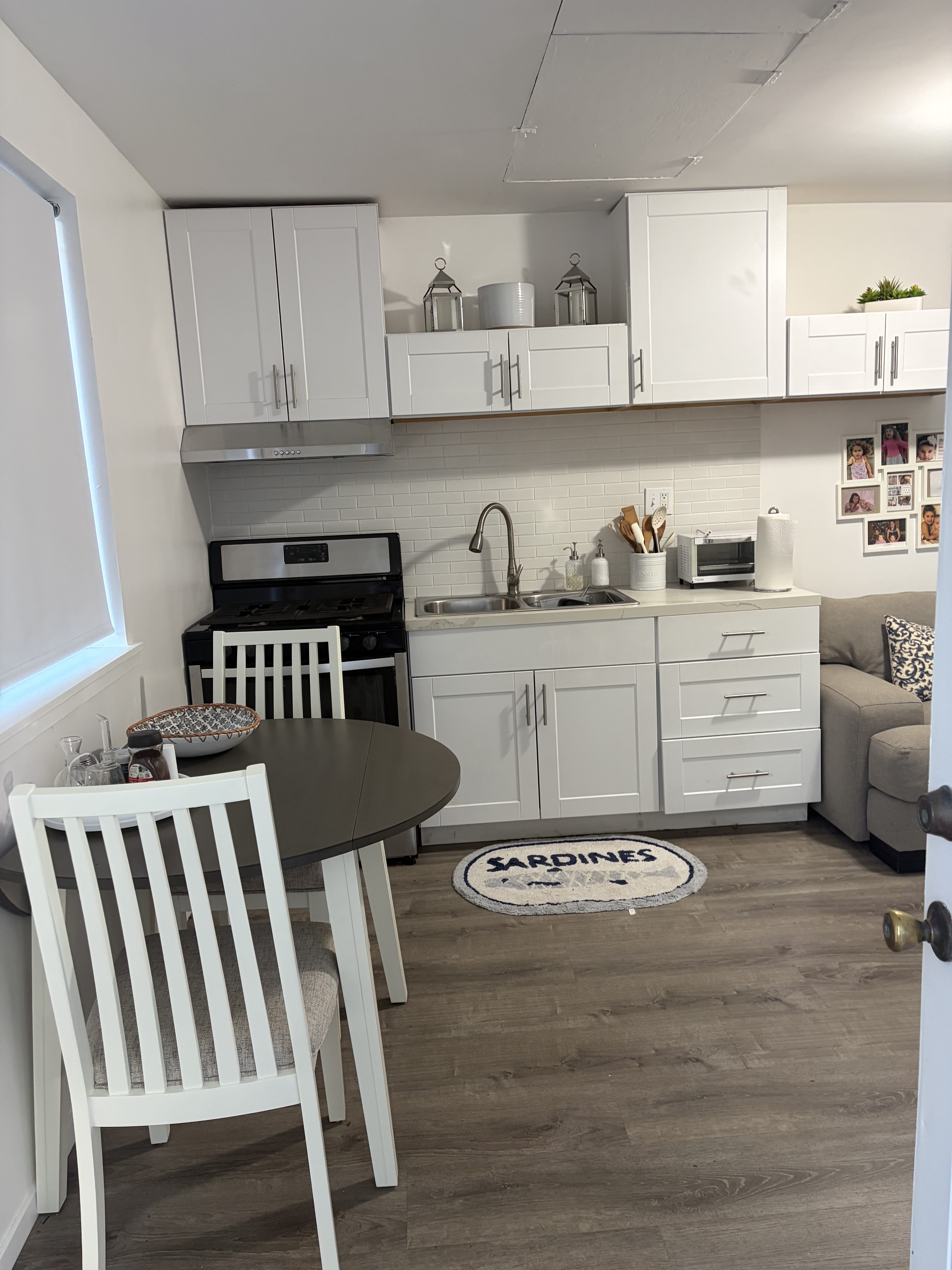 4665 Kleefeld Avenue – photo 3