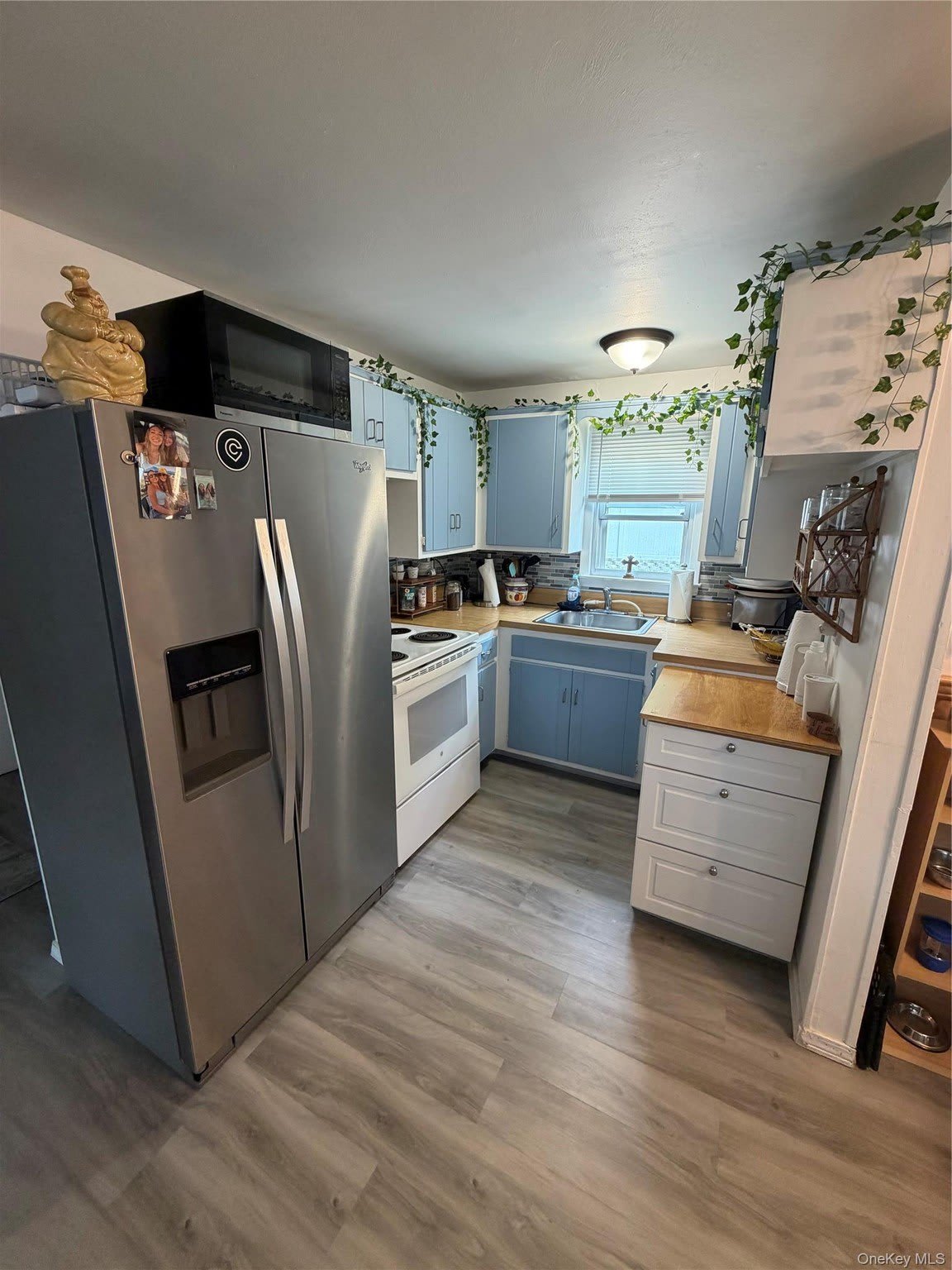 272 Davenport – photo 5