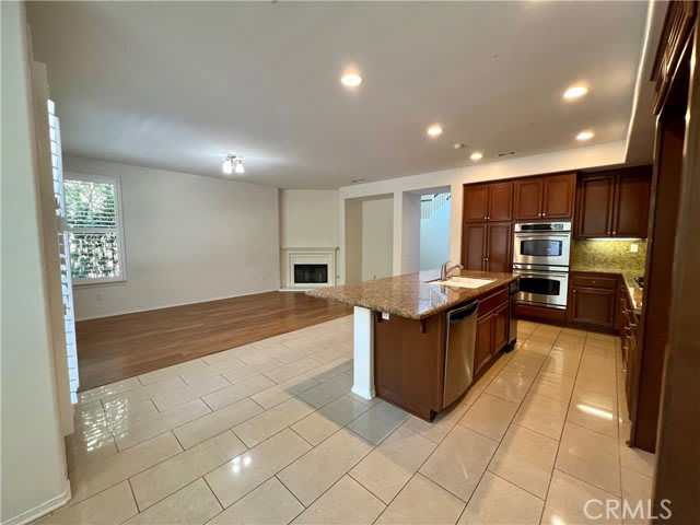 20619 Lugano Way – photo 2