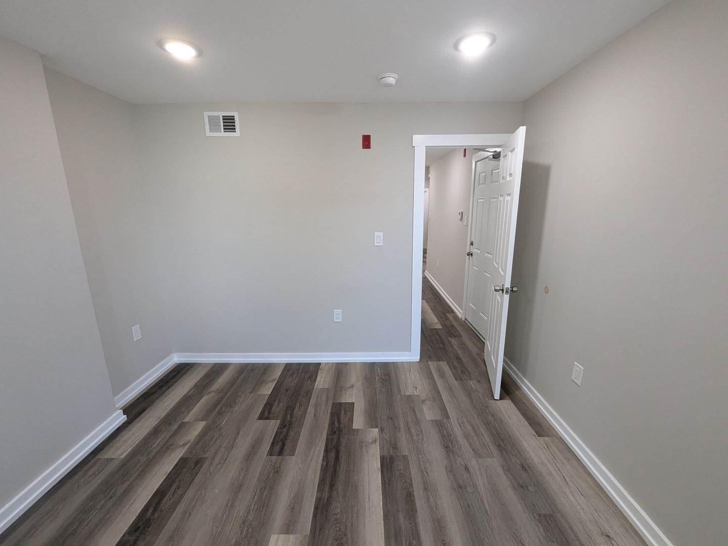 4946 W Thompson St. – photo 3