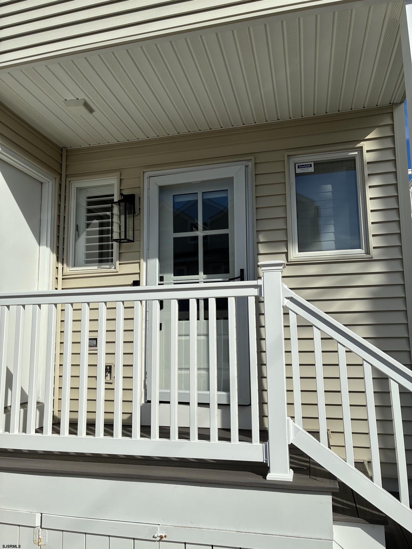 219 N 36 Ave – photo 4
