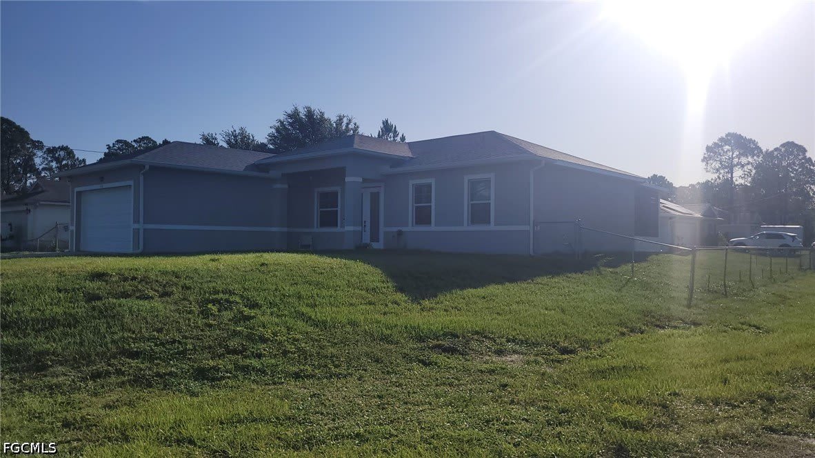 653 Foxchase Drive – photo 2