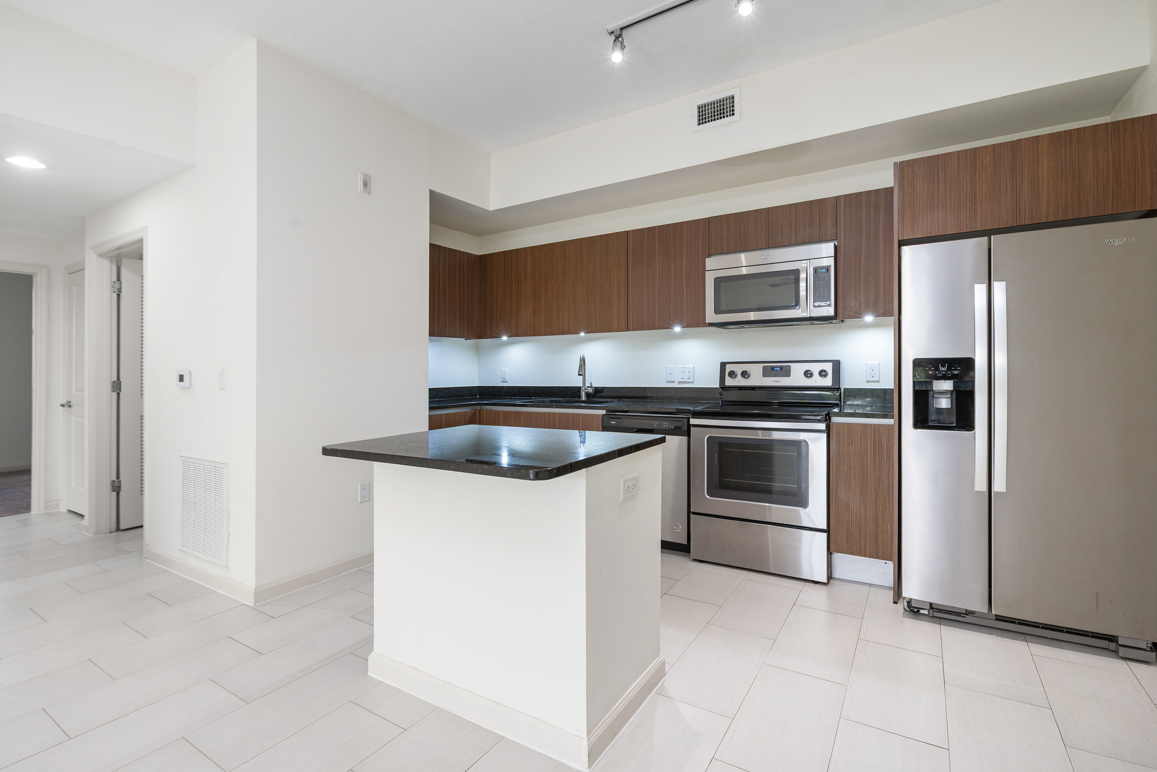 Doral View – photo 5