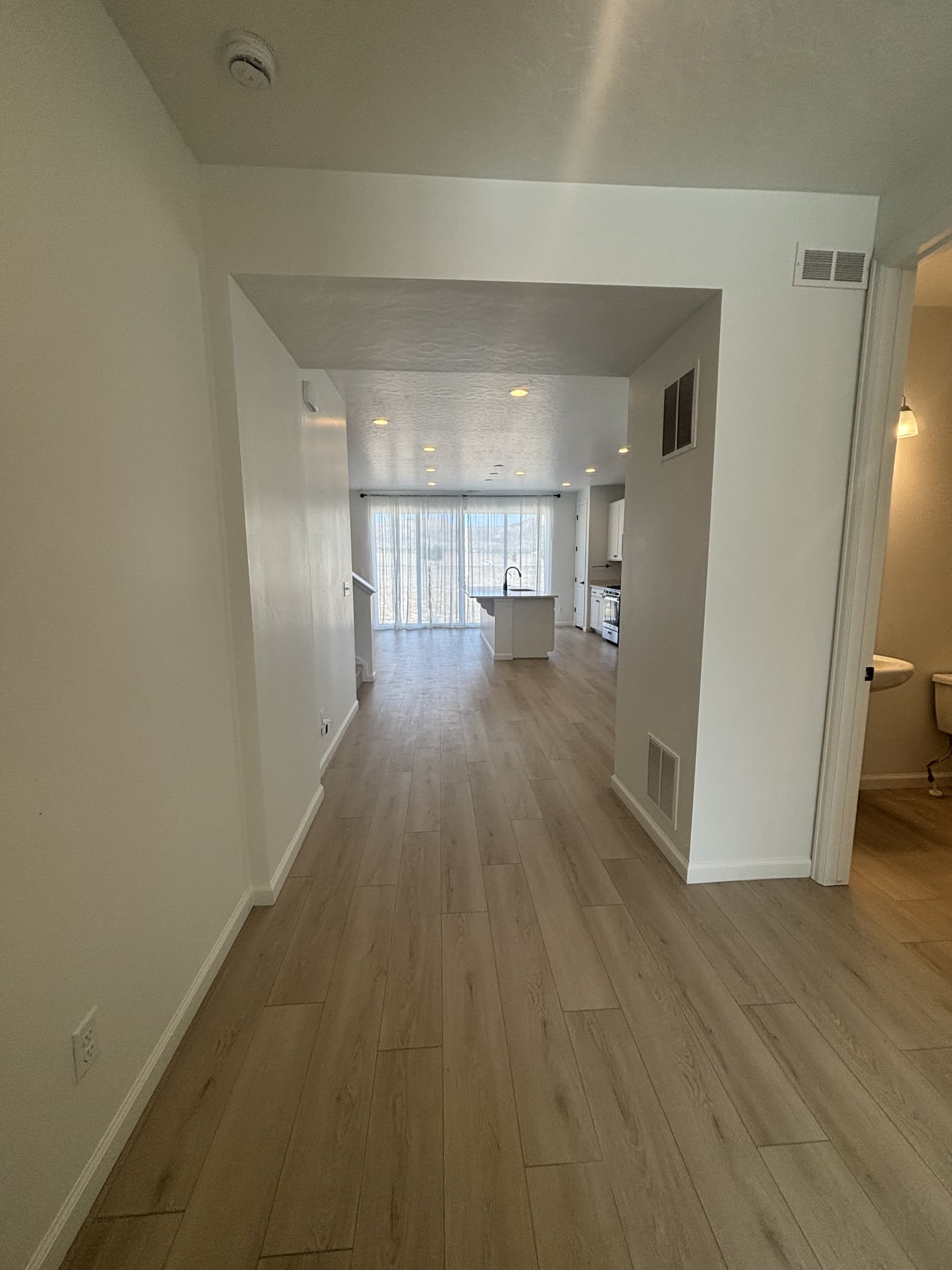 5516 N Solo St W – photo 2