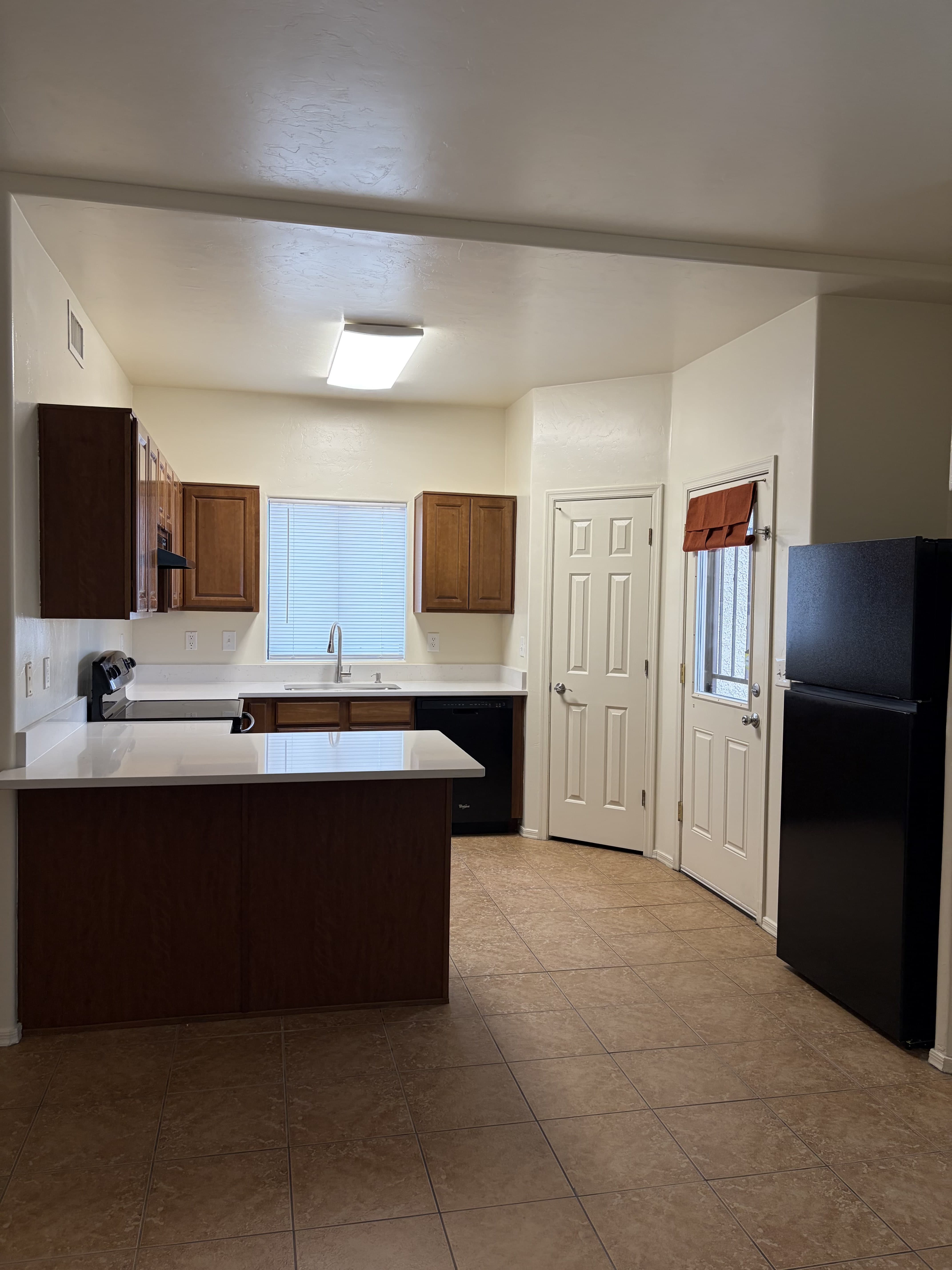 3045 N Estrella Ave – photo 5