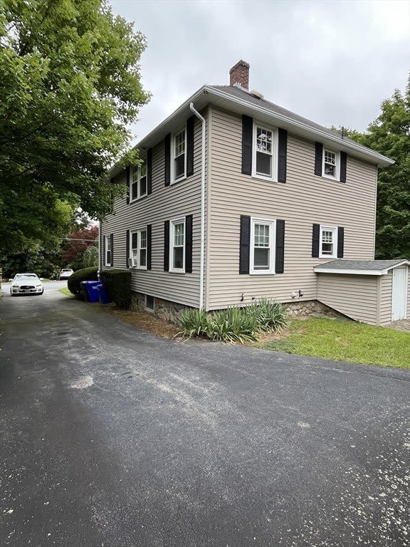 55 E Walnut – photo 3