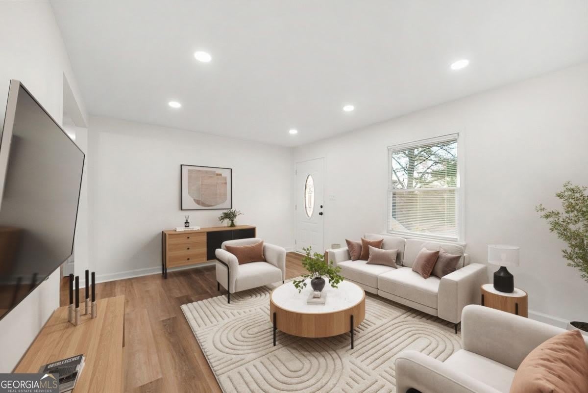 578 Alfred Road Nw – photo 3