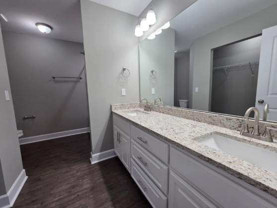 1779 Jordon Avenue – photo 5
