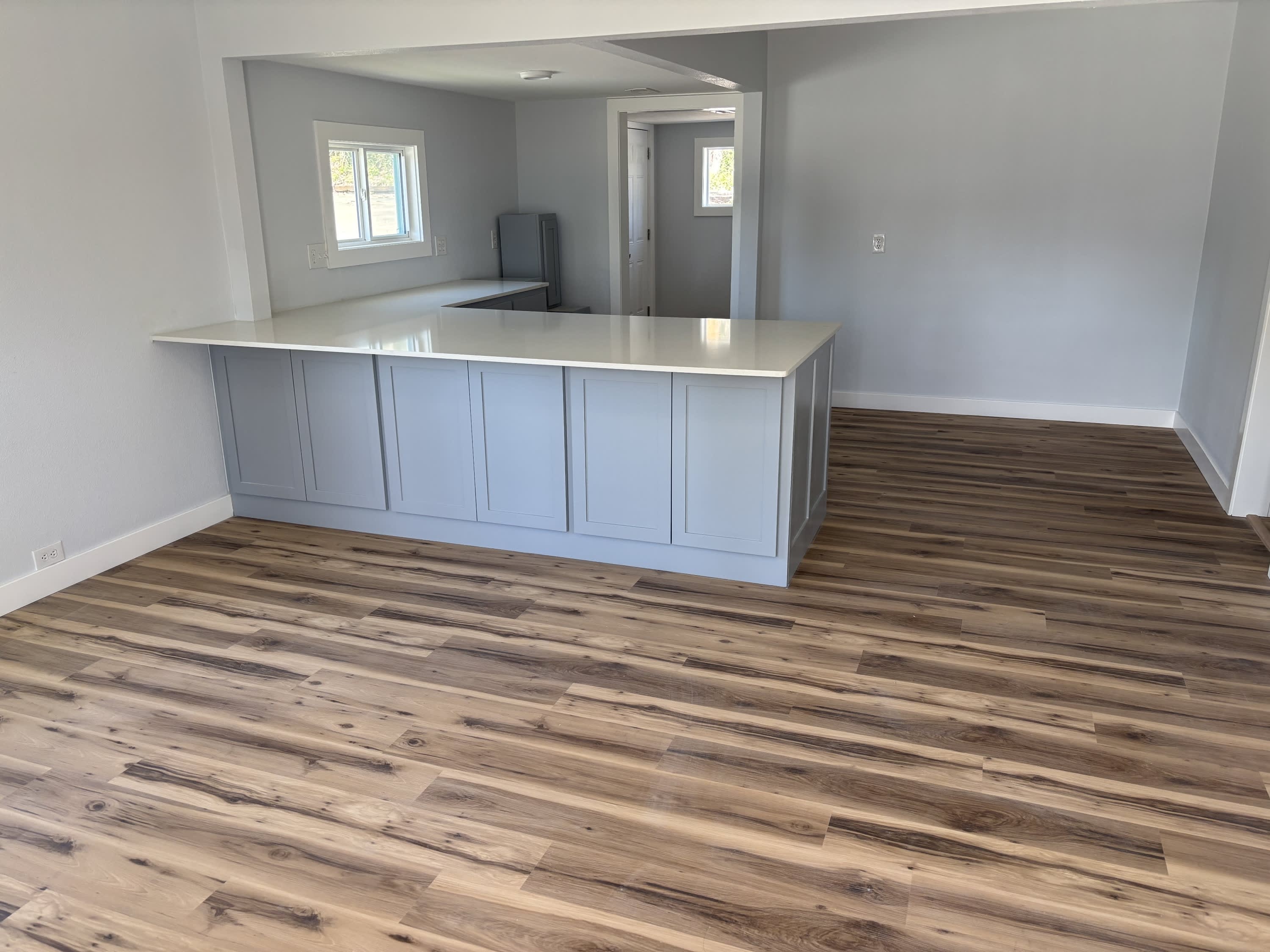 118 East Spring Street – photo 3