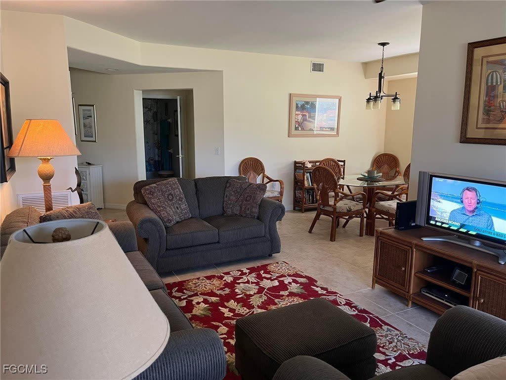 11011 Mill Creek Way – photo 2