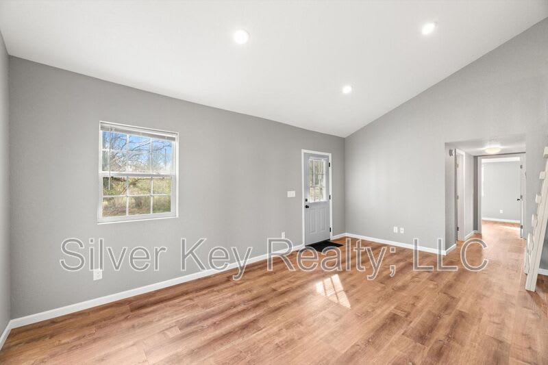 518 Church Street – photo 4