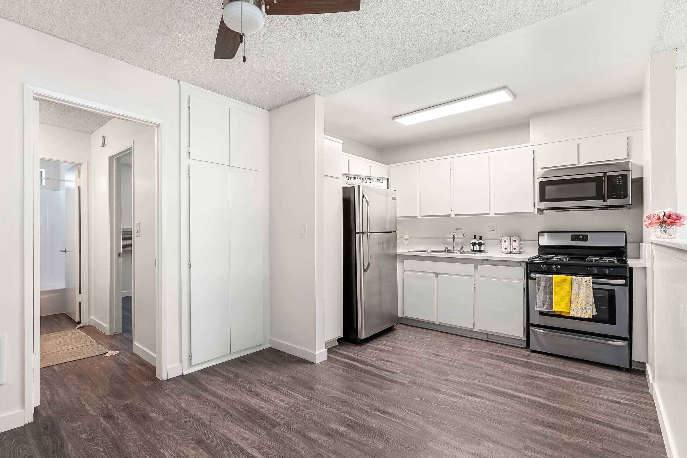 Weddington Apartments – photo 5