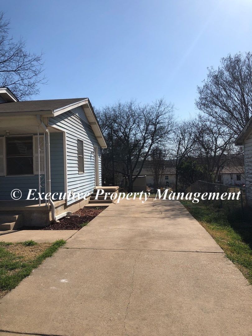 613 Hill Street Copperas Cove Tx 76522 – photo 2