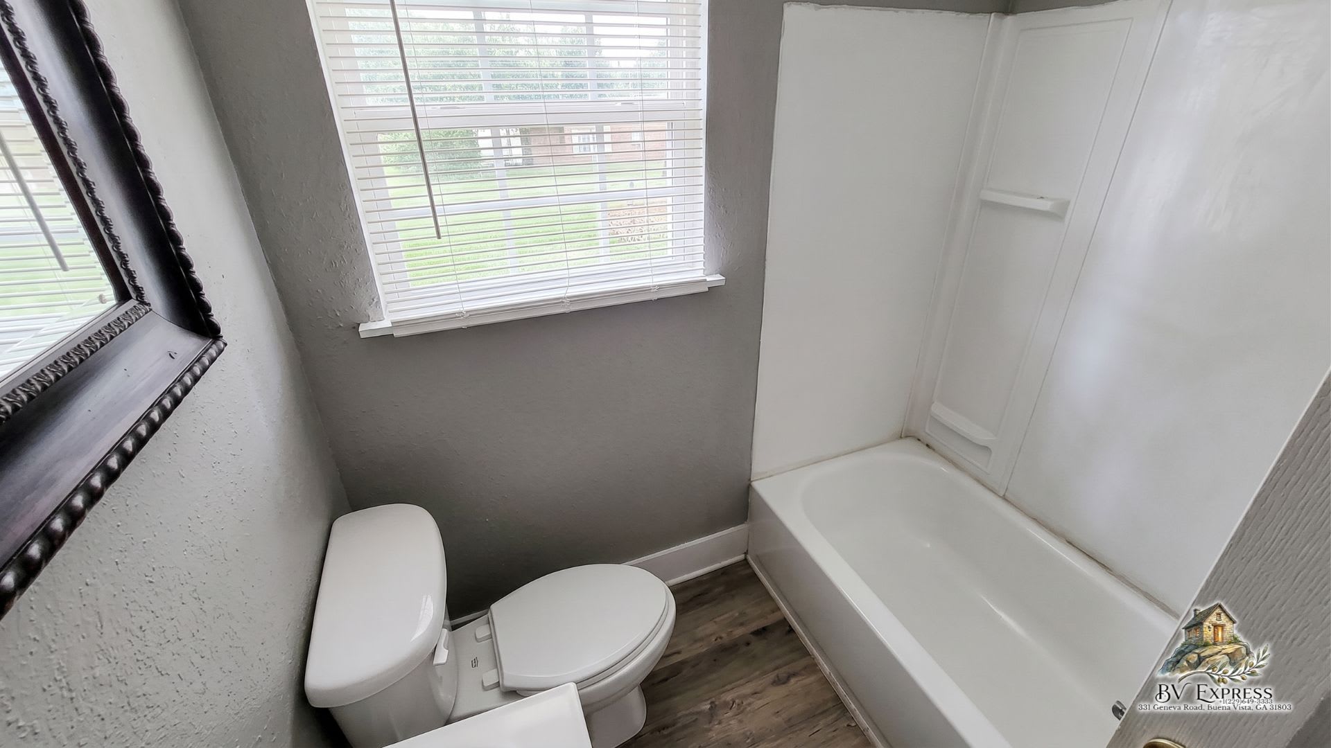 Welcome to Your Cozy, Comfortably Updated Cottage! – photo 3