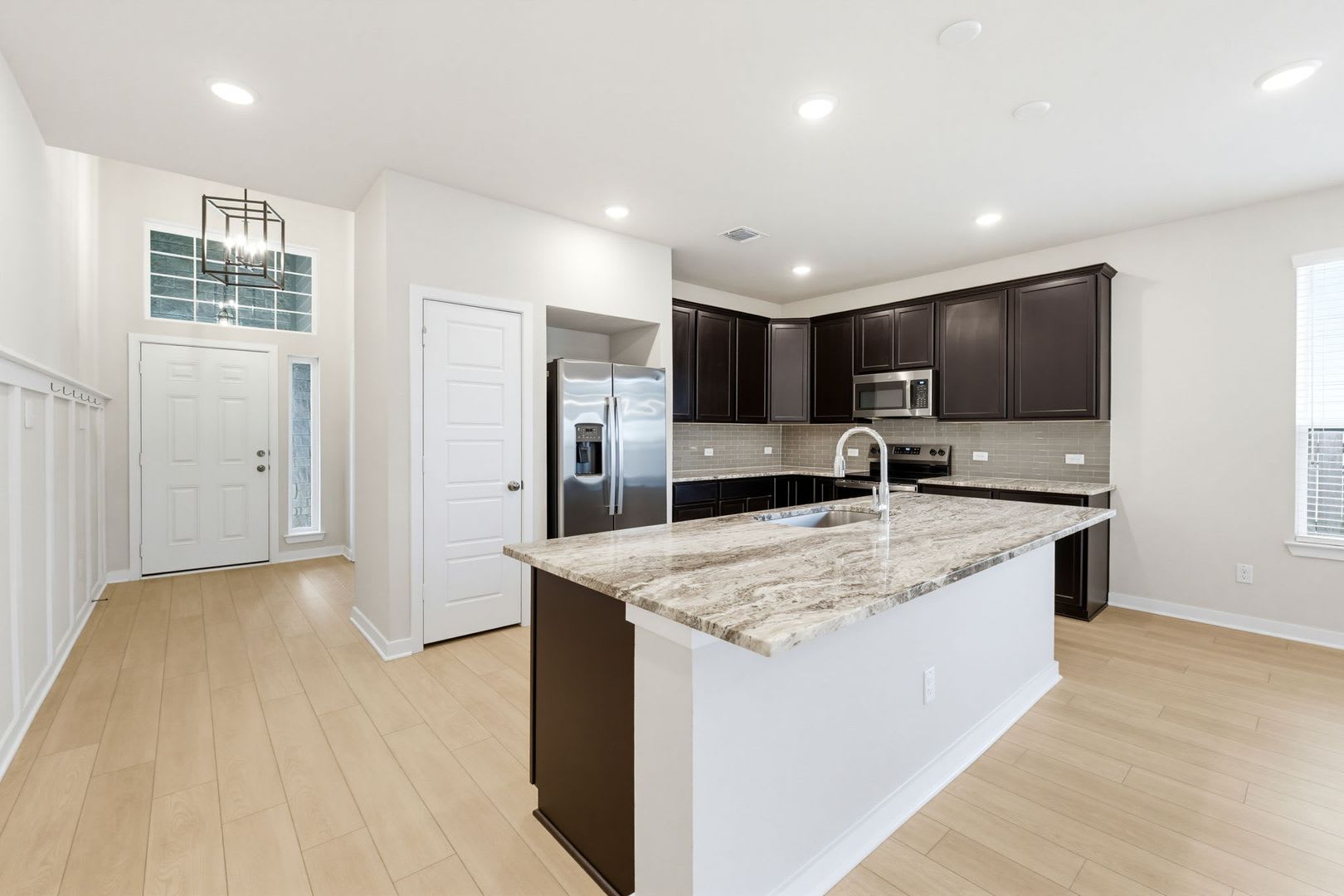 7828 Krenek Tap Dr – photo 3