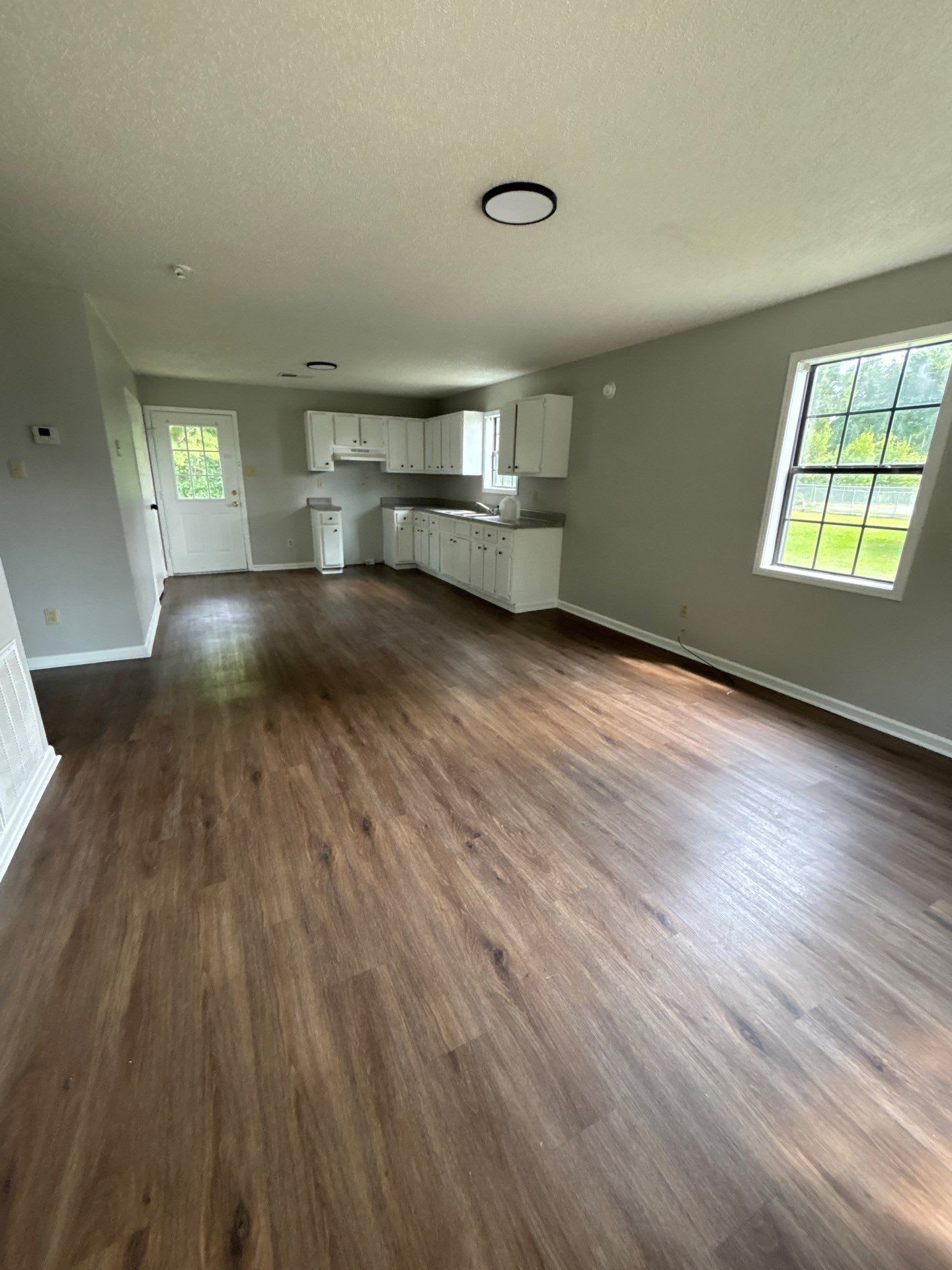 108 N Bond – photo 2
