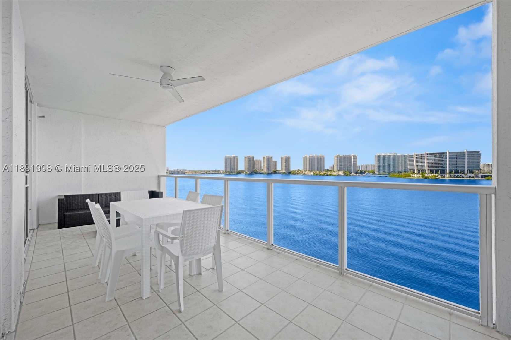 18100 N Bay Rd – photo 3
