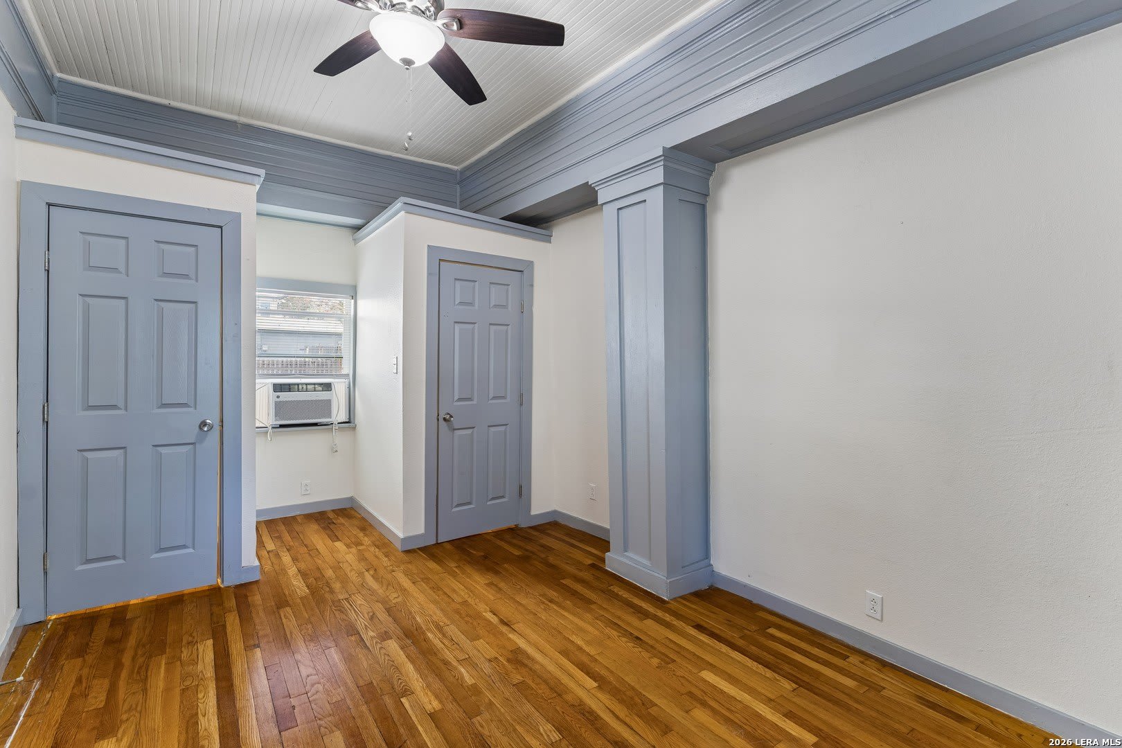 1025 W CRAIG PL – photo 4