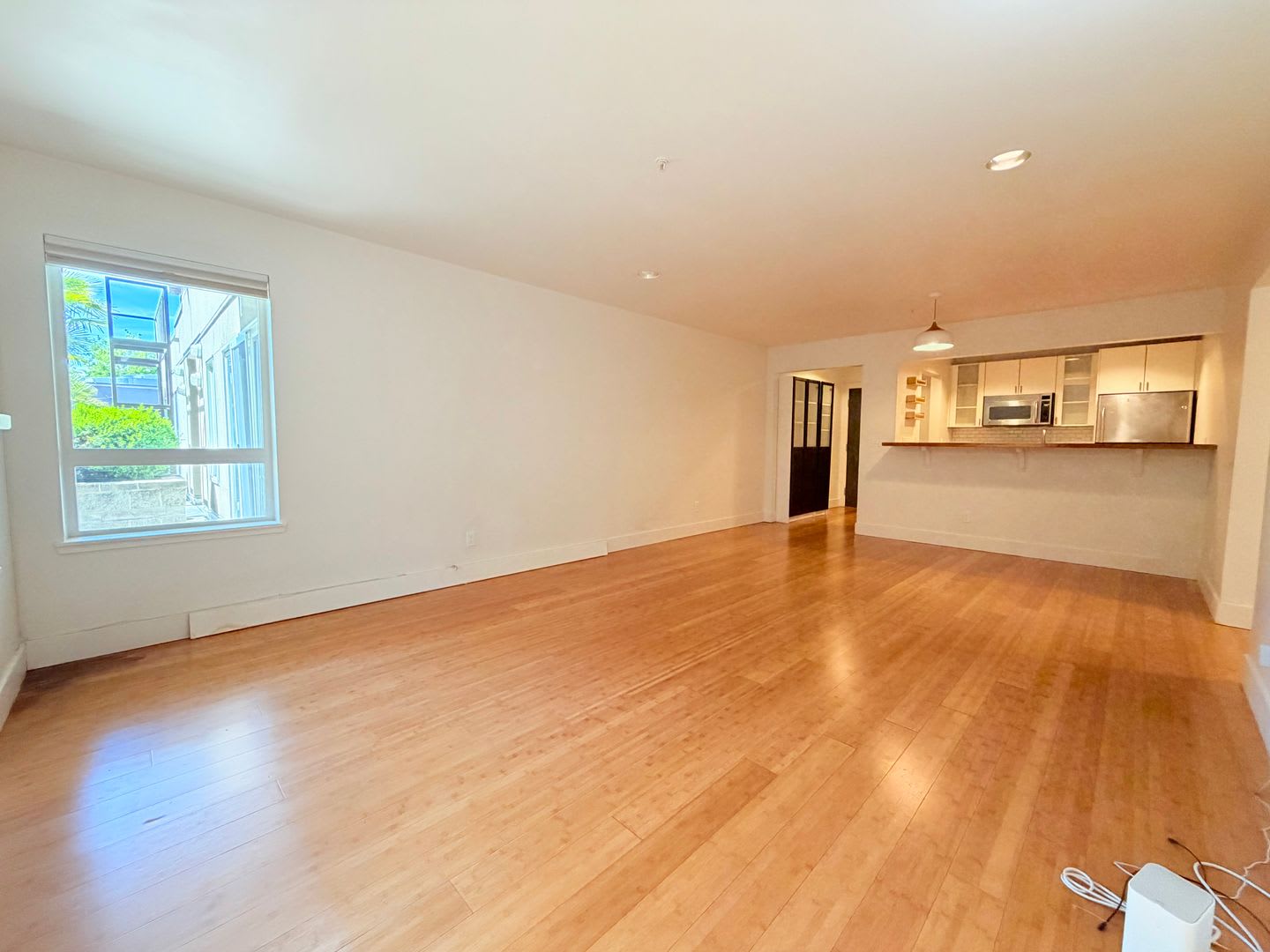 Spacious Capitol Hill Bedroom w/ Private Patio – photo 4