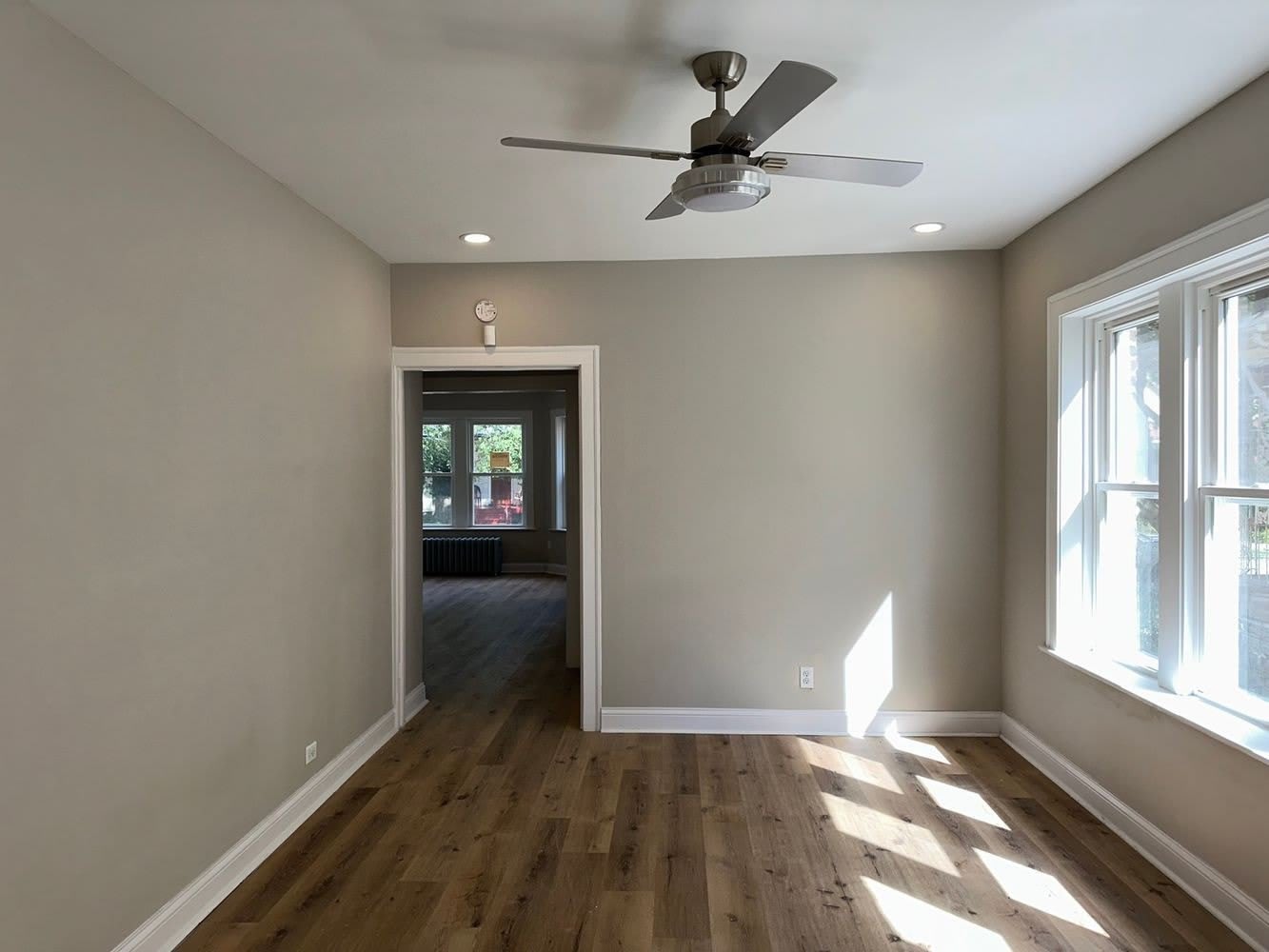 11320 S Edbrooke Avenue – photo 3