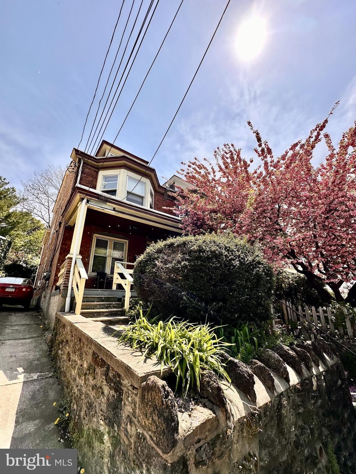 331 LYCEUM Avenue – photo 1