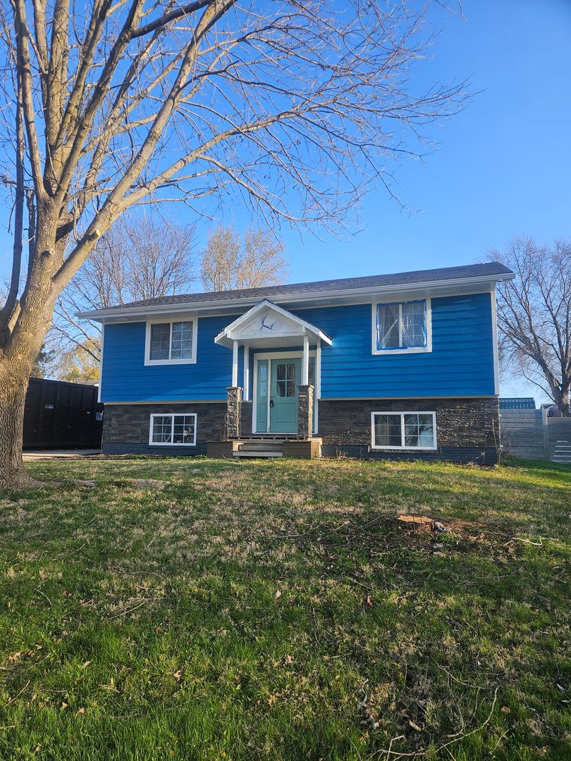 Norwalk Four Bedroom Home – photo 2