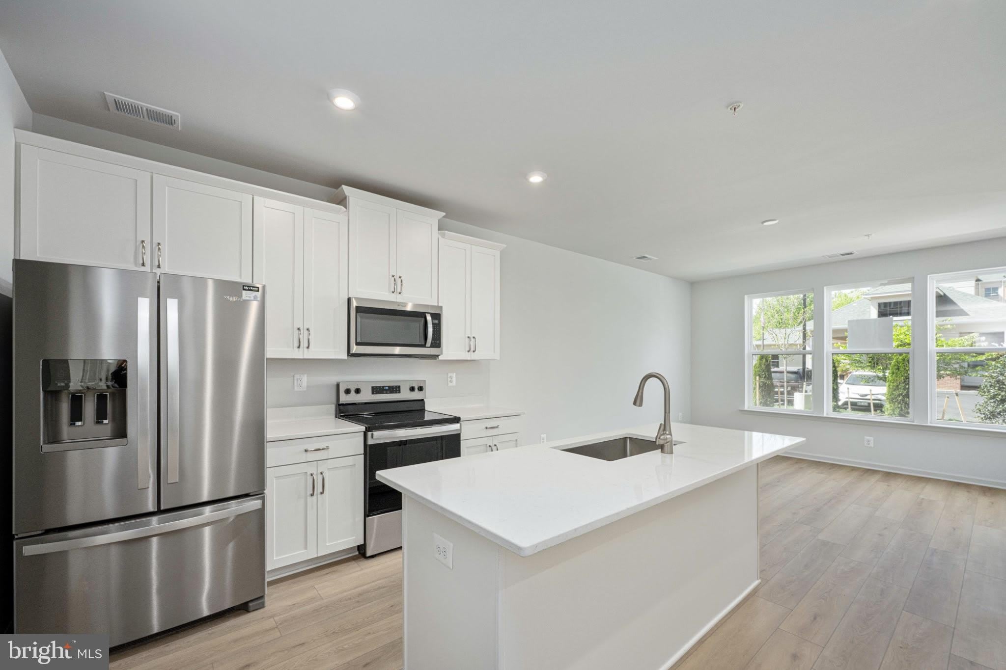 2630 NEABSCO COMMON Place – photo 5