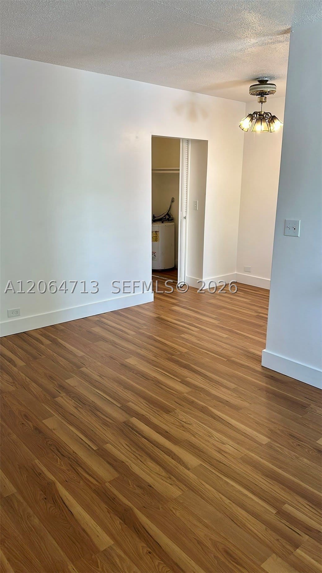 70 NW 77th St – photo 2