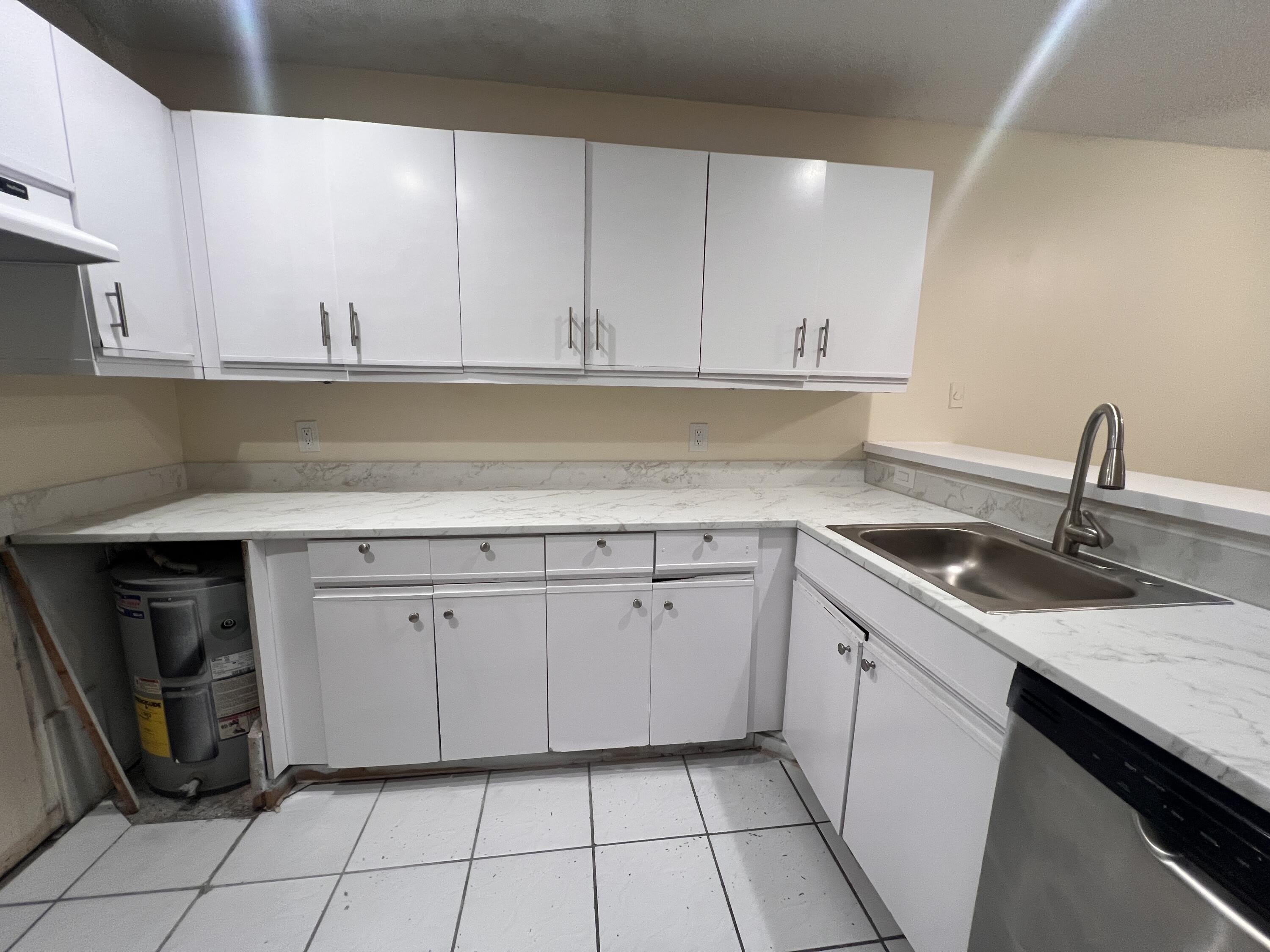5320 Elmhurst Road – photo 4