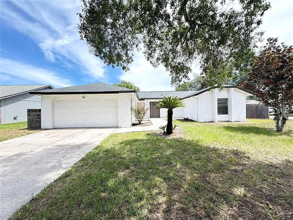 9923 Castleton Street – photo 1